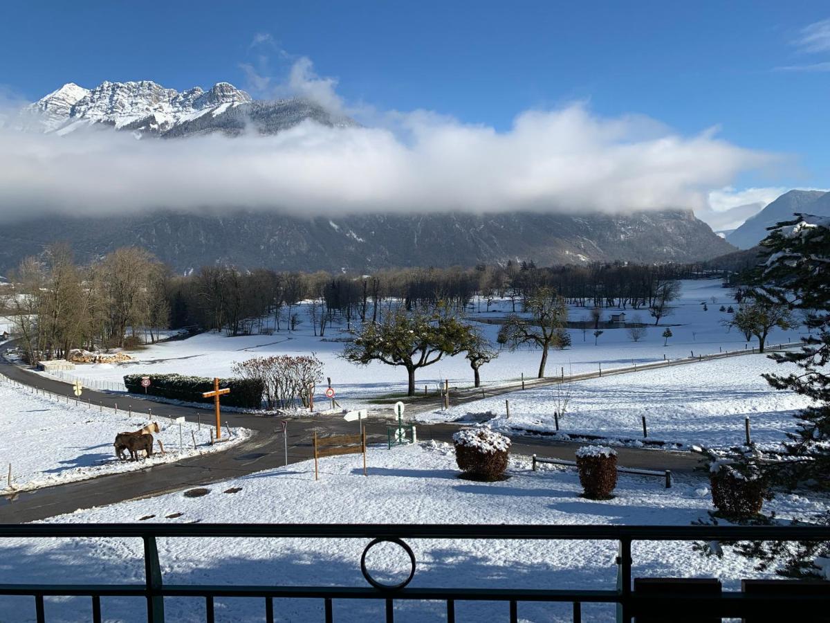 Le Balcon Du Golf Apartment *