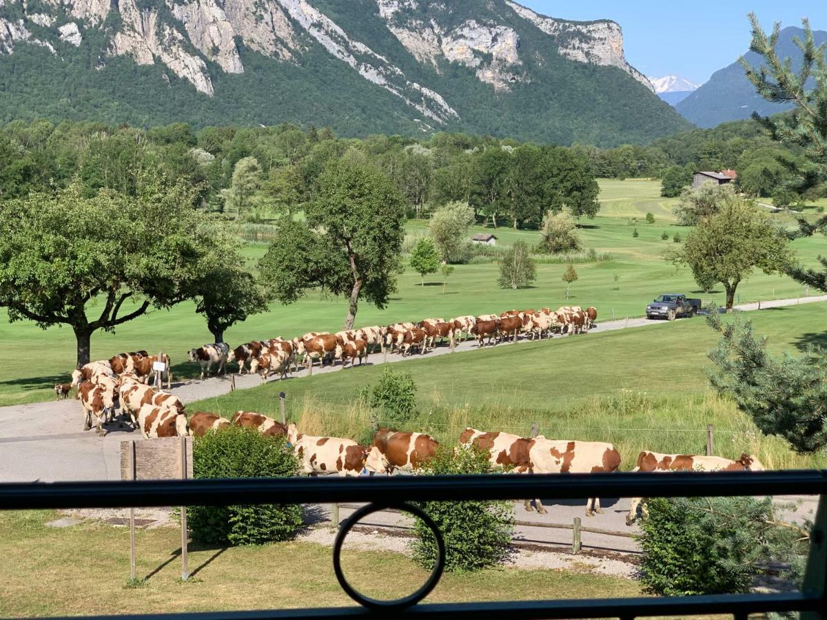 Le Balcon Du Golf Giez